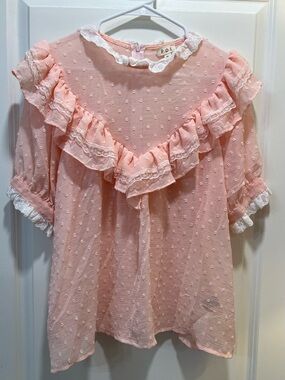 POL Peachy-Pink Swiss Dot Ruffle Blouse